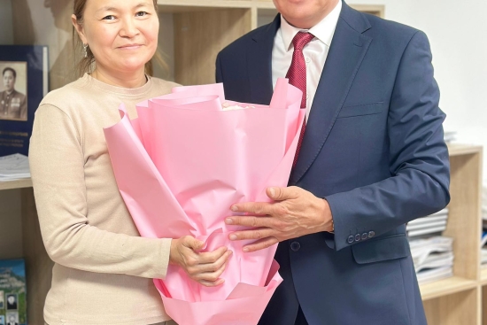 Астана қаласының мемлекеттік архивінің ұжымы Құжаттарды қалпына келтіру және сақтау құралдарын дайындау қызметінің басшысы Бағдәулетова Айгүл Нағашыбекқызын туған күнімен шын жүректен құттықтады!   Айгүл Нағашыбекқызы – өз ісіне адал, білікті маман, архив
